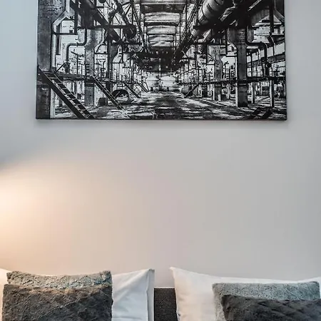 Апартаменты Rent Like - Ksiecia Jozefa Poniatowskiego 2 *