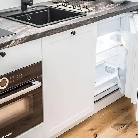 Rent Like - Ksiecia Jozefa Poniatowskiego 2