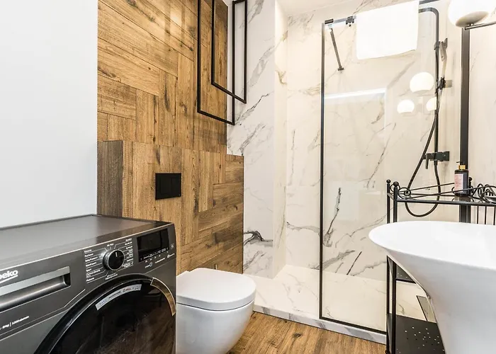 Appartamento Rent Like - Ksiecia Jozefa Poniatowskiego 2 *